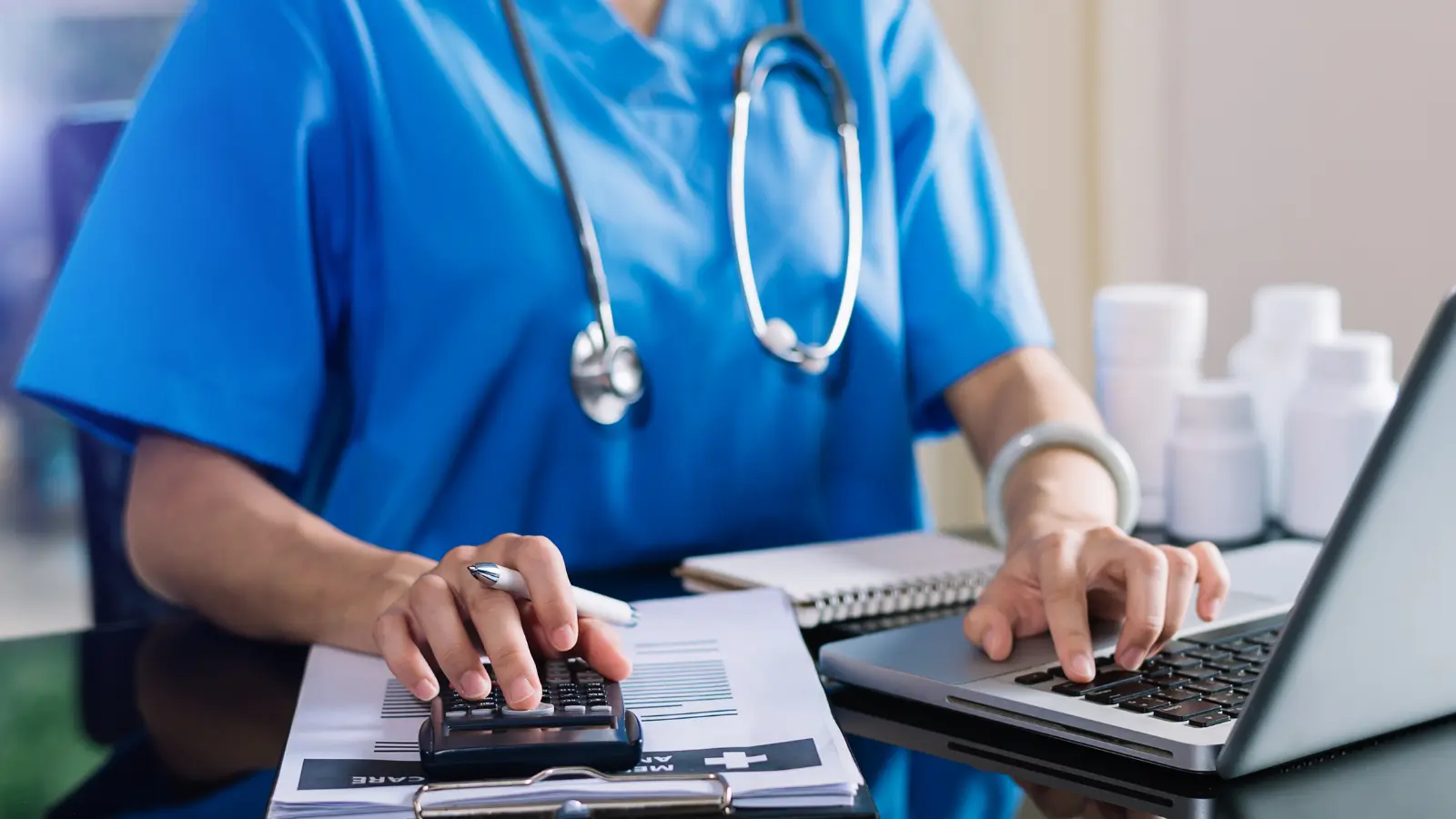How Remote Patient Monitoring Can Benefit Patients and Healthcare Providers 1